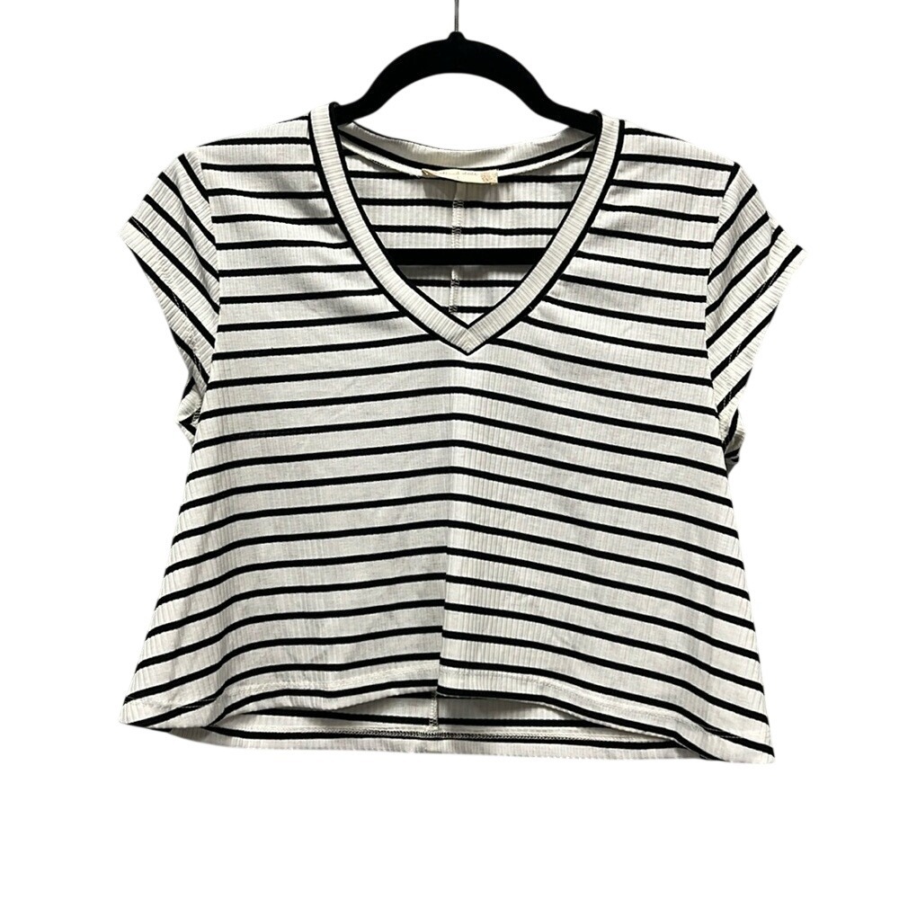 Altar'd State Womens Large White Black Striped V-Neck Ribbed Crop Top HF21F094
